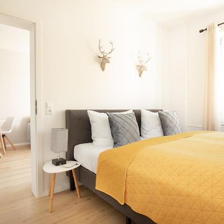 Loewe Apartment Gelb Tiengen Altstadt Вальдсхут-Тинген Экстерьер фото